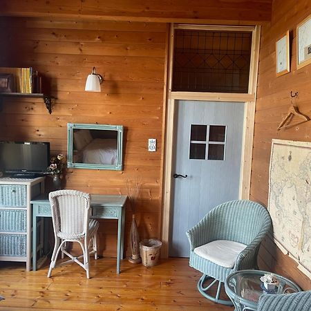 Carrefour Guesthouse カルフール ゲストハウス โทยามะ ภายนอก รูปภาพ
