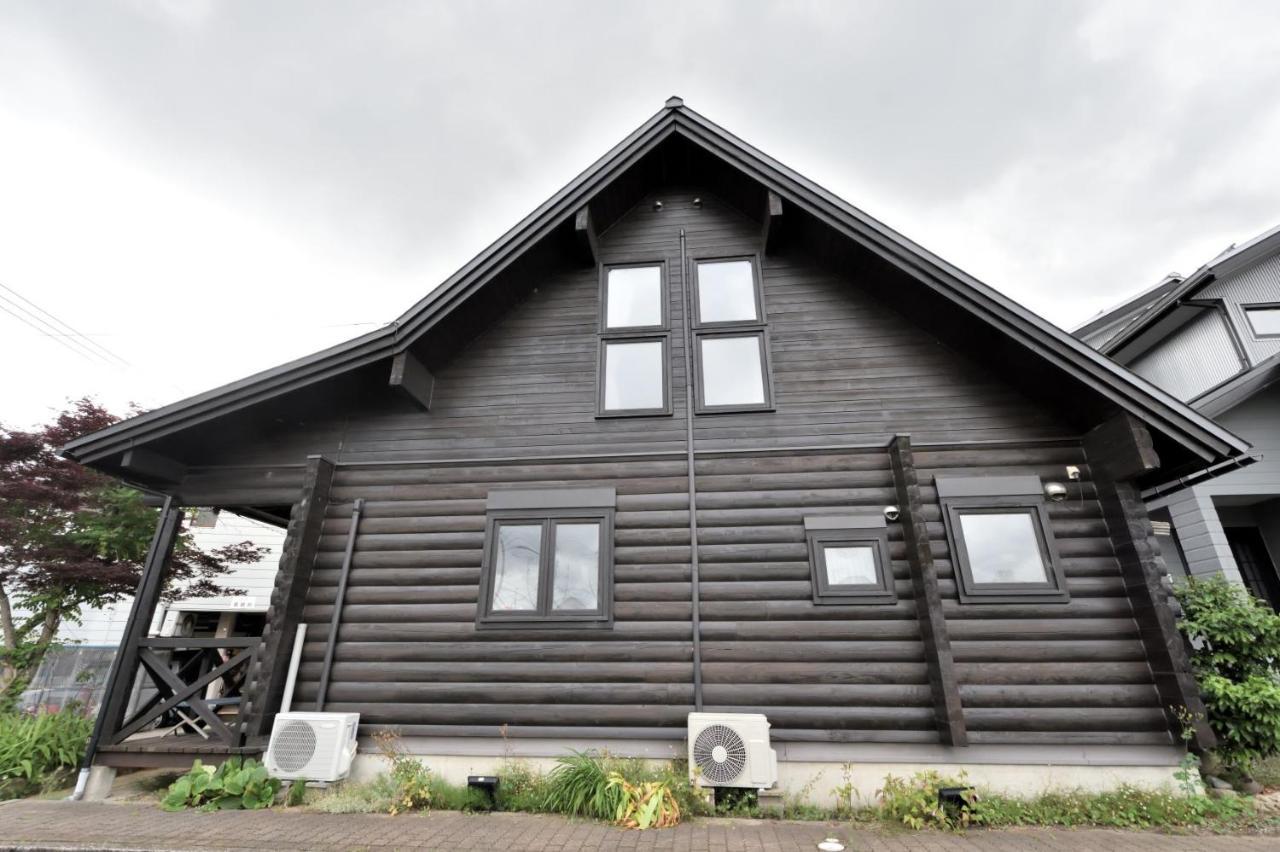 Carrefour Guesthouse カルフール ゲストハウス โทยามะ ภายนอก รูปภาพ