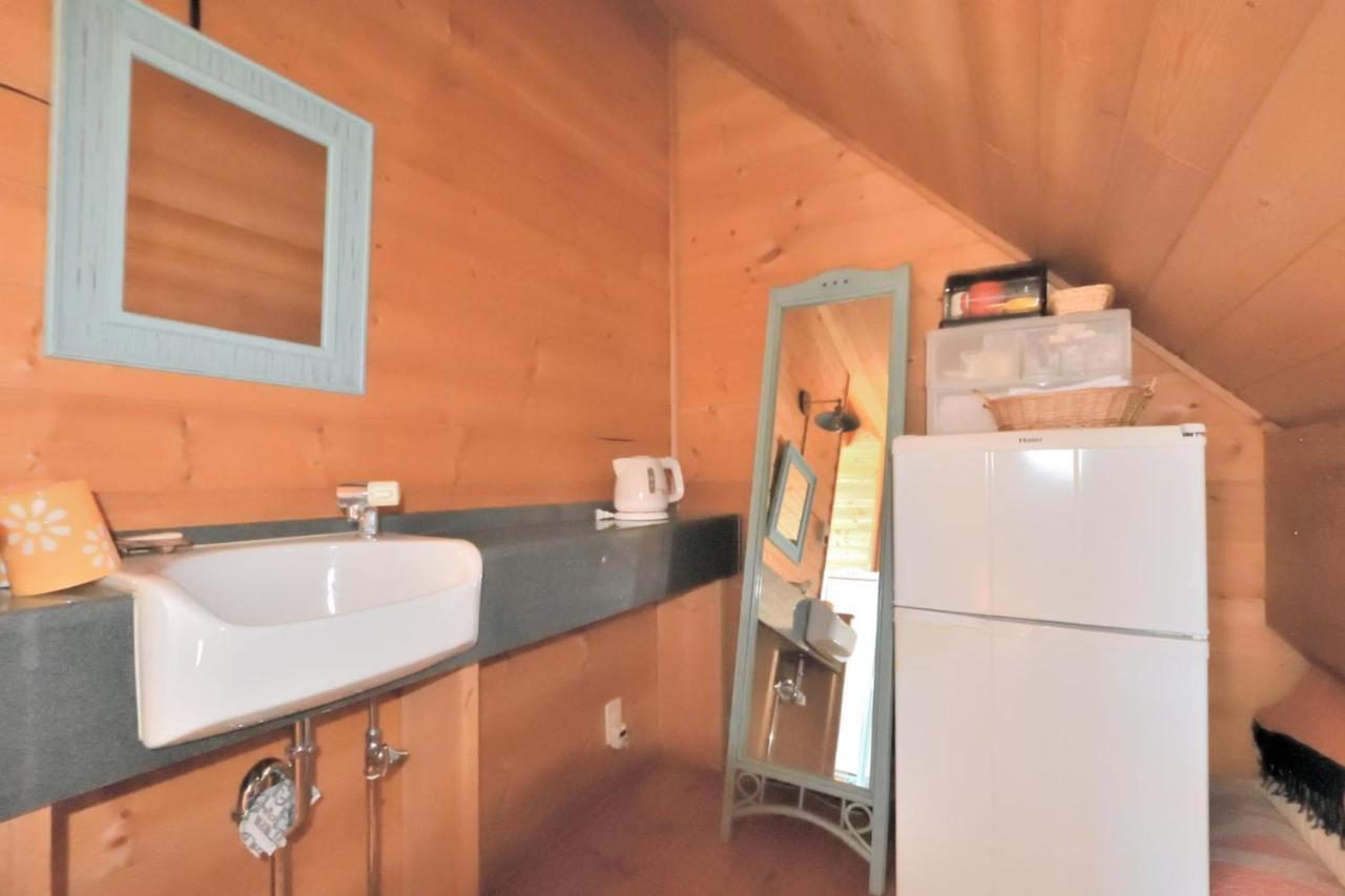 Carrefour Guesthouse カルフール ゲストハウス โทยามะ ภายนอก รูปภาพ