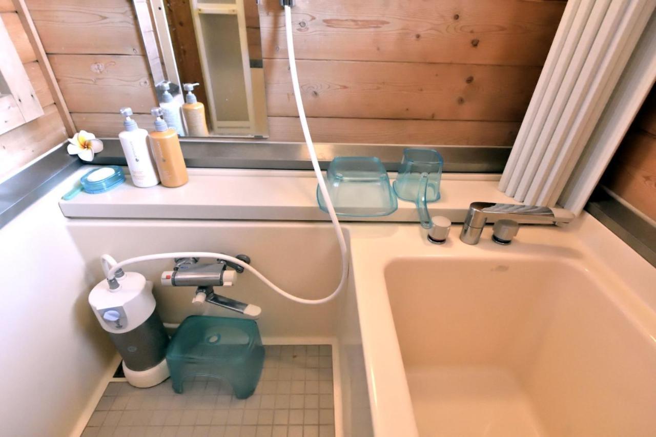 Carrefour Guesthouse カルフール ゲストハウス โทยามะ ภายนอก รูปภาพ