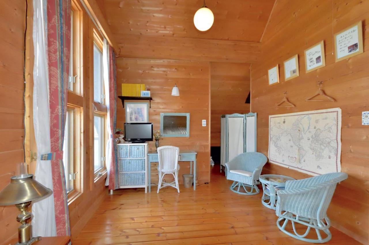 Carrefour Guesthouse カルフール ゲストハウス โทยามะ ภายนอก รูปภาพ